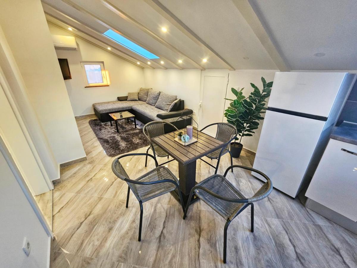 Apartments Jasmin Zadar Eksteriør billede